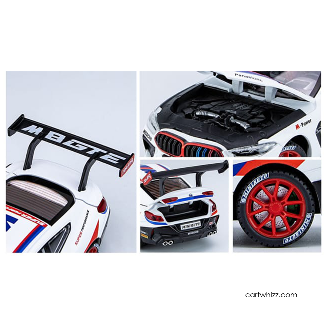BMW M8 1:32
